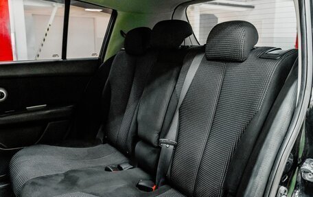 Nissan Tiida, 2010 год, 700 000 рублей, 14 фотография