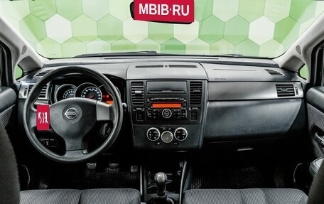 Nissan Tiida, 2010 год, 700 000 рублей, 15 фотография