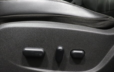 Ford Kuga III, 2014 год, 1 143 000 рублей, 17 фотография