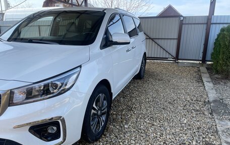KIA Carnival III, 2020 год, 3 080 000 рублей, 7 фотография