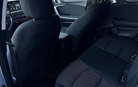 KIA cee'd III, 2019 год, 1 690 000 рублей, 19 фотография