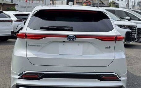 Toyota Harrier, 2022 год, 2 790 000 рублей, 6 фотография