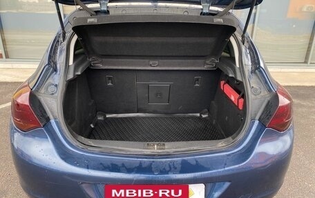 Opel Astra J, 2010 год, 579 000 рублей, 11 фотография