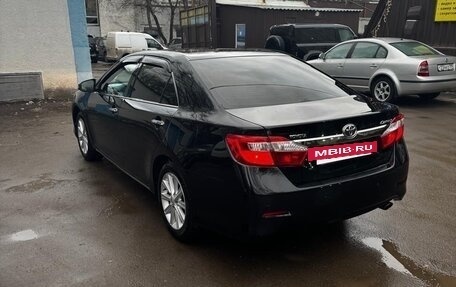 Toyota Camry, 2014 год, 1 875 000 рублей, 2 фотография