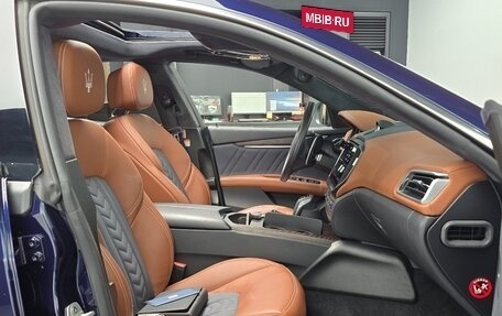 Maserati Ghibli, 2021 год, 3 530 000 рублей, 8 фотография