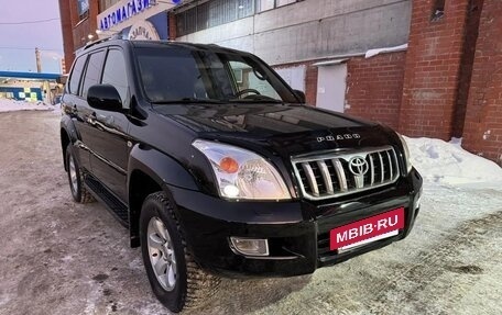 Toyota Land Cruiser Prado 120 рестайлинг, 2006 год, 1 850 000 рублей, 3 фотография