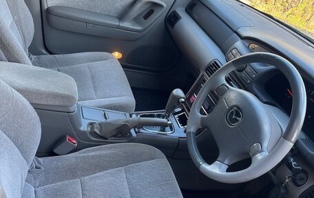 Mazda Millenia I рестайлинг, 2000 год, 480 000 рублей, 14 фотография