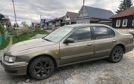 Nissan Maxima IV, 1998 год, 237 000 рублей, 2 фотография