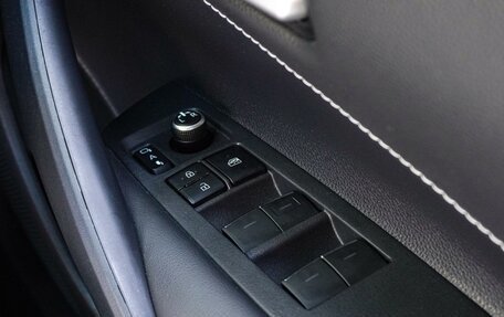 Toyota Corolla, 2020 год, 2 115 000 рублей, 19 фотография