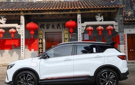 Geely Coolray I, 2022 год, 1 420 000 рублей, 5 фотография