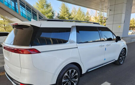 KIA Carnival, 2021 год, 2 900 000 рублей, 7 фотография