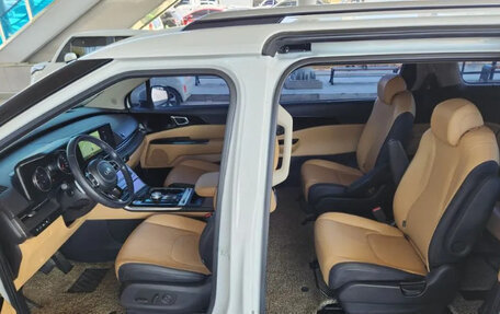 KIA Carnival, 2021 год, 2 900 000 рублей, 12 фотография