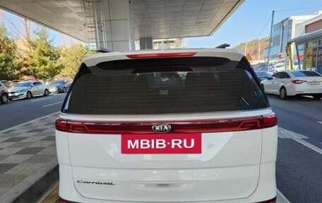 KIA Carnival, 2021 год, 2 900 000 рублей, 5 фотография