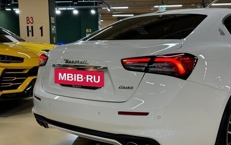 Maserati Ghibli, 2021 год, 3 820 000 рублей, 5 фотография