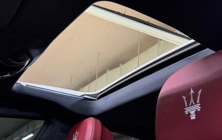 Maserati Ghibli, 2021 год, 3 820 000 рублей, 18 фотография