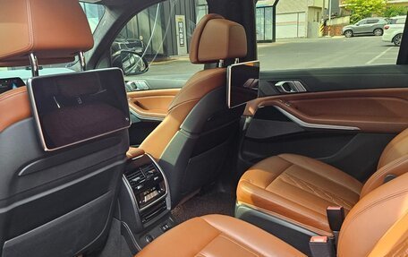 BMW X7, 2022 год, 7 350 000 рублей, 10 фотография