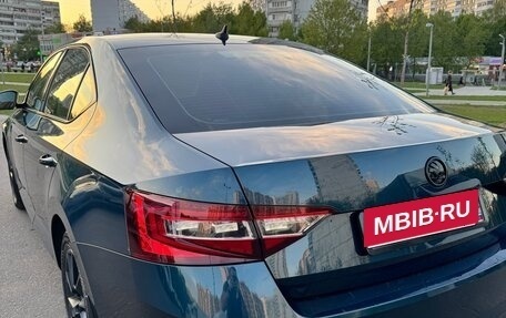 Skoda Superb III рестайлинг, 2016 год, 1 900 000 рублей, 6 фотография