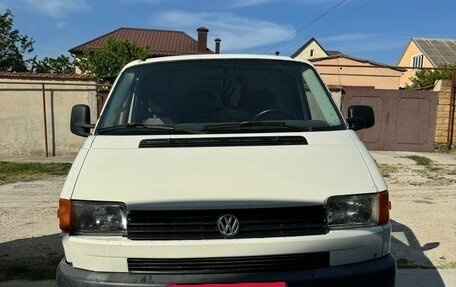 Volkswagen Transporter T4, 2000 год, 350 000 рублей, 2 фотография
