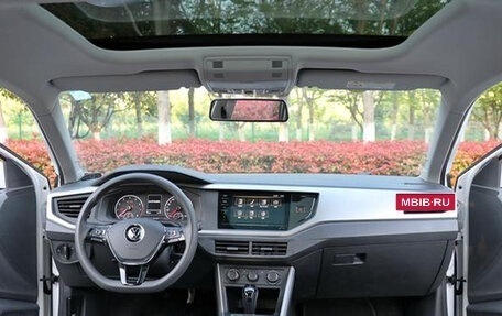 Volkswagen Polo, 2021 год, 1 175 000 рублей, 10 фотография