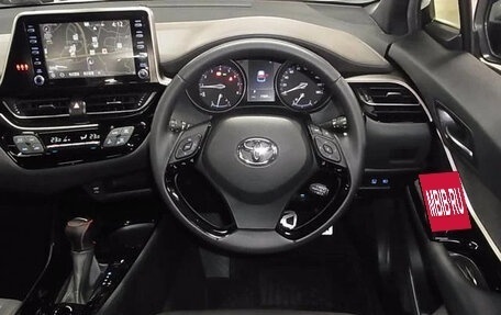Toyota C-HR I рестайлинг, 2020 год, 1 775 155 рублей, 11 фотография
