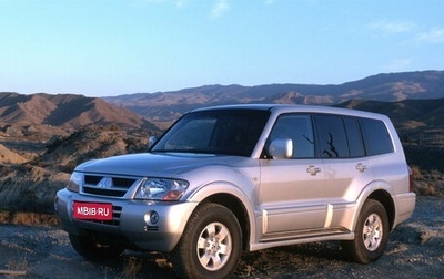 Mitsubishi Pajero III рестайлинг, 2003 год, 700 000 рублей, 1 фотография