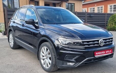 Volkswagen Tiguan II, 2017 год, 2 250 000 рублей, 1 фотография