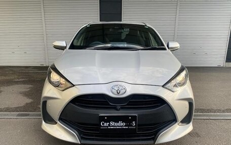 Toyota Yaris, 2020 год, 710 777 рублей, 2 фотография