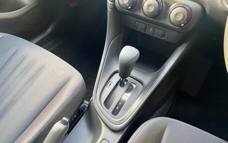 Toyota Yaris, 2020 год, 710 777 рублей, 11 фотография