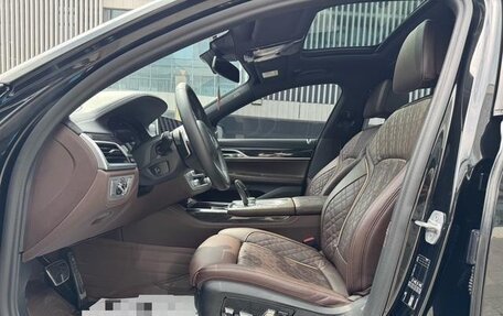 BMW 7 серия, 2021 год, 4 600 100 рублей, 8 фотография