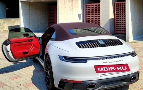 Porsche 911, 2022 год, 14 448 000 рублей, 5 фотография
