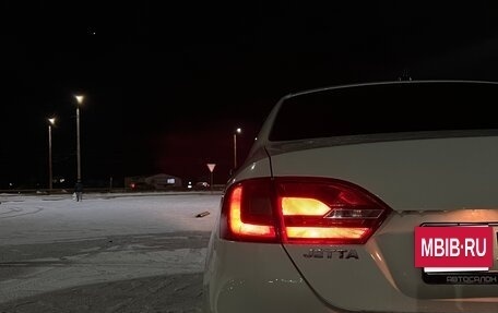 Volkswagen Jetta VI, 2011 год, 750 000 рублей, 8 фотография