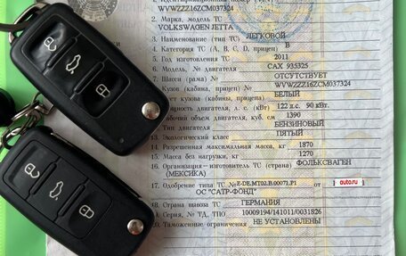 Volkswagen Jetta VI, 2011 год, 750 000 рублей, 18 фотография