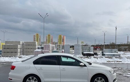 Volkswagen Jetta VI, 2011 год, 750 000 рублей, 19 фотография