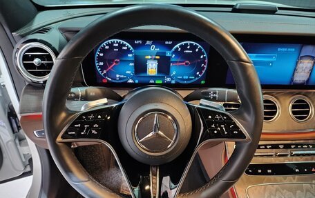 Mercedes-Benz E-Класс, 2022 год, 4 550 000 рублей, 6 фотография