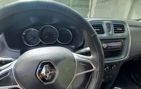 Renault Logan II, 2020 год, 1 000 000 рублей, 5 фотография