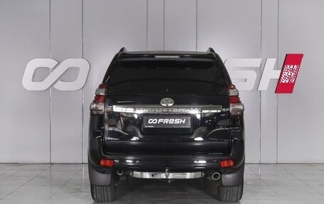 Toyota Land Cruiser Prado 150 рестайлинг 2, 2015 год, 3 949 000 рублей, 4 фотография