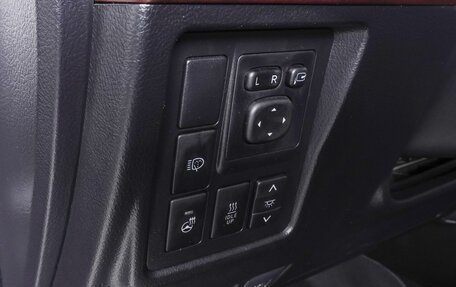 Toyota Land Cruiser Prado 150 рестайлинг 2, 2015 год, 3 949 000 рублей, 14 фотография