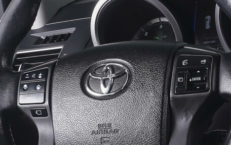 Toyota Land Cruiser Prado 150 рестайлинг 2, 2015 год, 3 949 000 рублей, 19 фотография