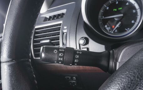 Toyota Land Cruiser Prado 150 рестайлинг 2, 2015 год, 3 949 000 рублей, 15 фотография