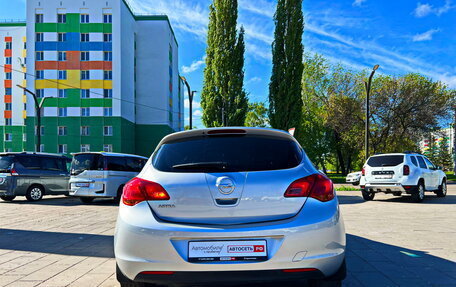 Opel Astra J, 2011 год, 790 000 рублей, 6 фотография