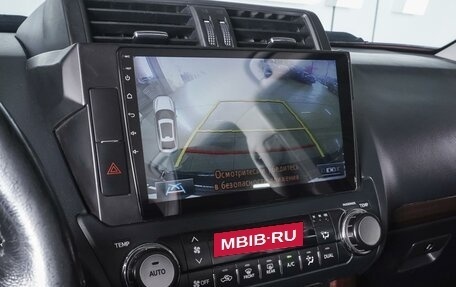 Toyota Land Cruiser Prado 150 рестайлинг 2, 2015 год, 3 949 000 рублей, 12 фотография