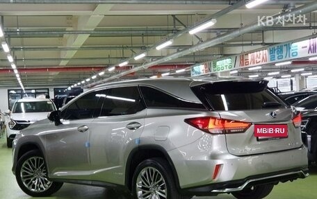 Lexus RX IV рестайлинг, 2022 год, 4 550 000 рублей, 6 фотография