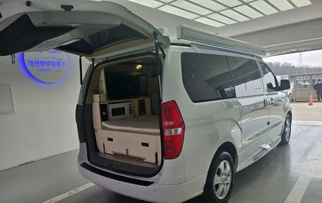 Hyundai Grand Starex Grand Starex I рестайлинг 2, 2021 год, 2 990 005 рублей, 3 фотография