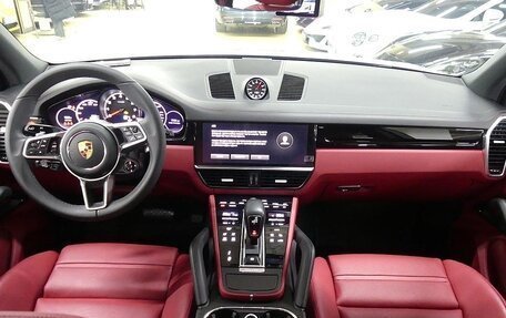 Porsche Cayenne III, 2022 год, 7 806 000 рублей, 6 фотография