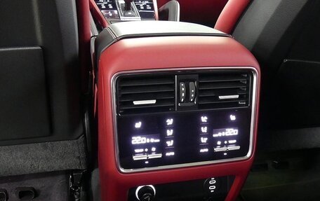 Porsche Cayenne III, 2022 год, 7 806 000 рублей, 16 фотография