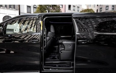 Toyota Alphard III, 2020 год, 4 485 777 рублей, 8 фотография