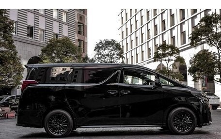 Toyota Alphard III, 2020 год, 4 485 777 рублей, 13 фотография