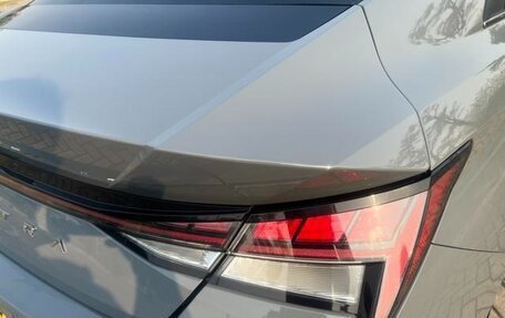 Hyundai Elantra, 2021 год, 1 450 000 рублей, 10 фотография