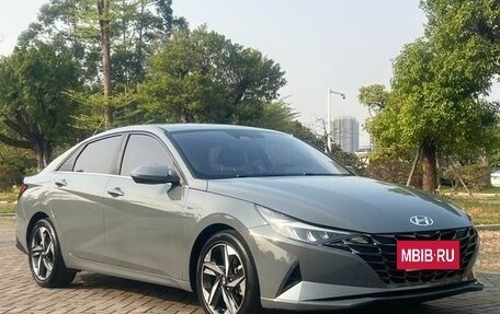 Hyundai Elantra, 2021 год, 1 450 000 рублей, 5 фотография