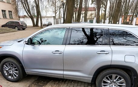 Toyota Highlander III, 2014 год, 2 600 000 рублей, 6 фотография